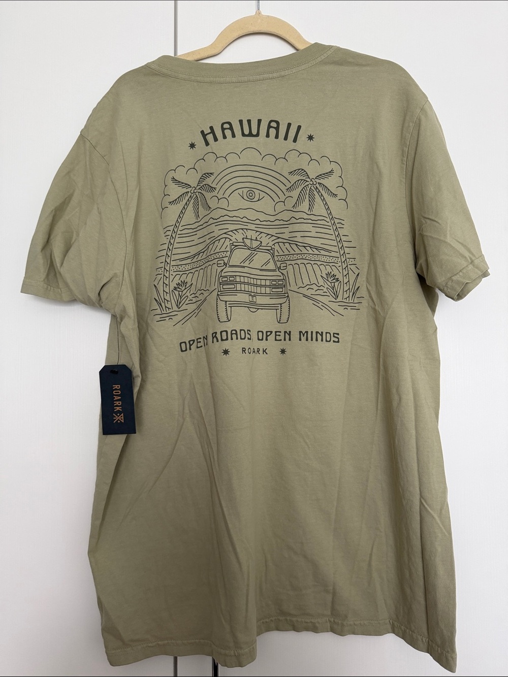 Roark Open Roads Open Minds Graphic Tee Men’s XL Olive NWT Hawaii Surf